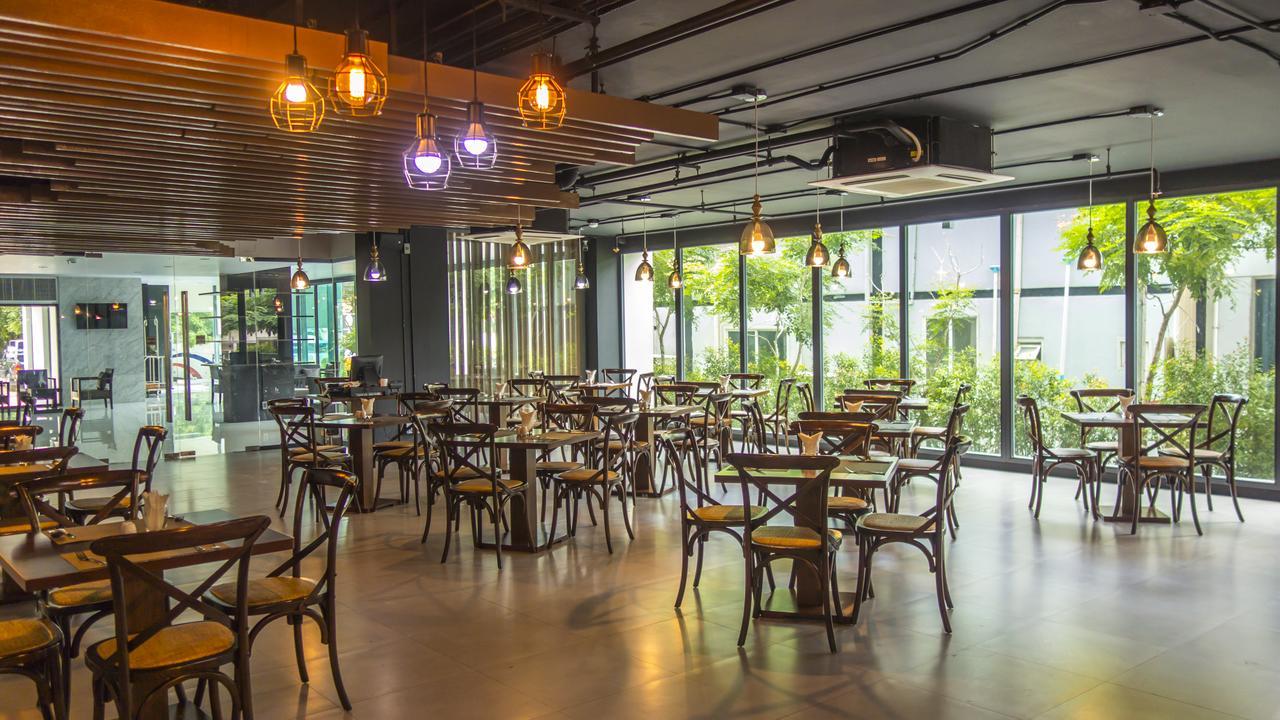 Unique Regency Pattaya Otel Dış mekan fotoğraf